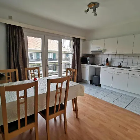 2 Bedroom In Apartment *