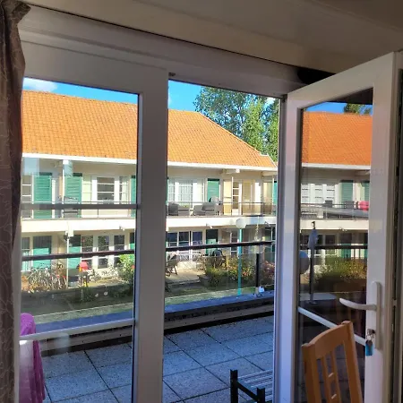 2 Bedroom In דה האן