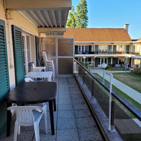 2 Bedroom In 公寓