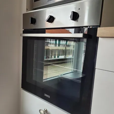 2 Bedroom In Apartment